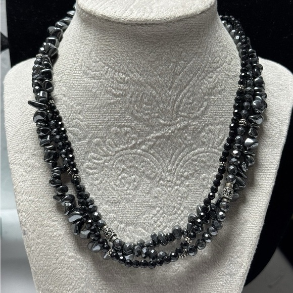 Silpada Black And Silver Beaded Choker Necklace